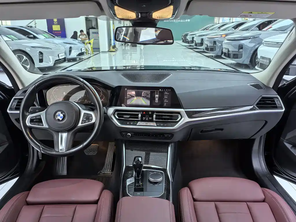 BMW 3 Series — миниатюра 7