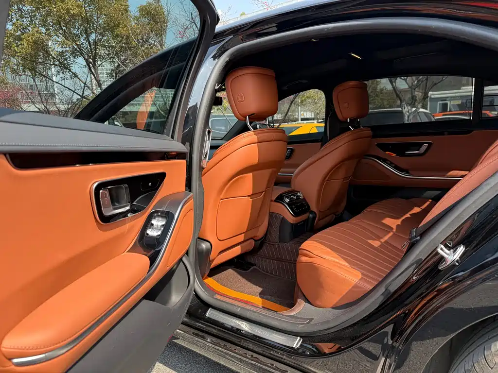 MERCEDES-BENZ S CLASS