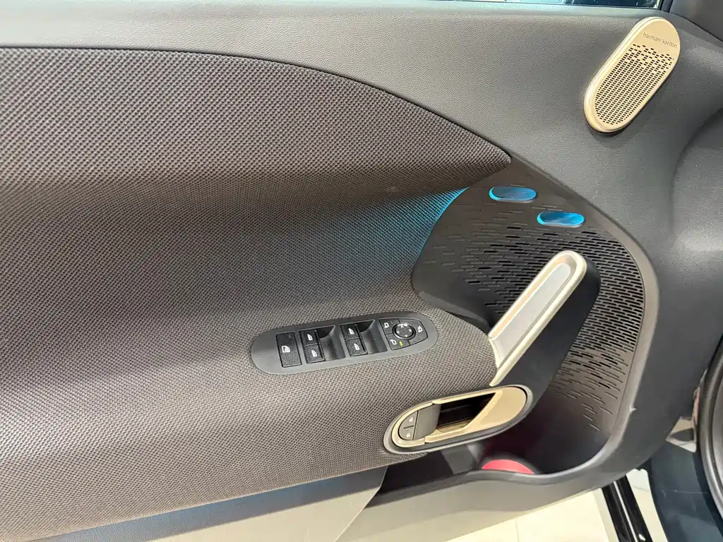 MINI ELECTRIC  COOPER