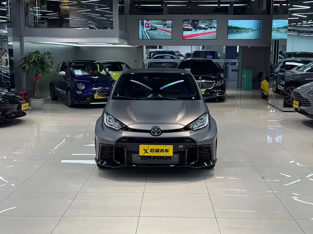 Toyota GR YARIS — миниатюра 2