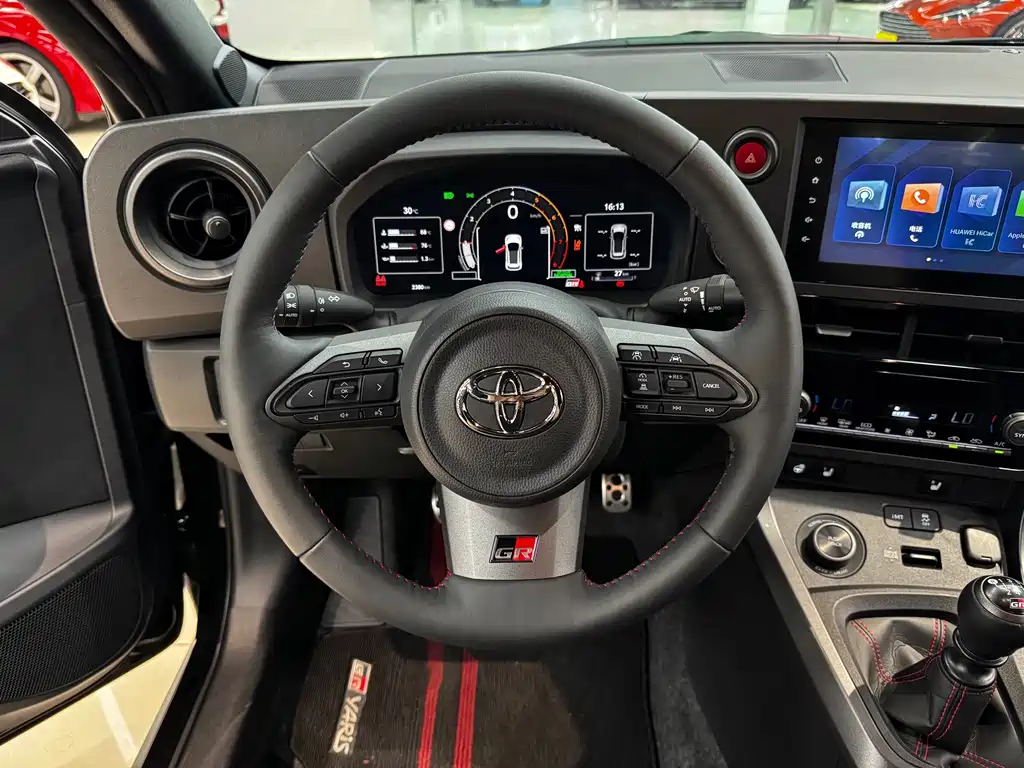 Toyota GR YARIS — миниатюра 4