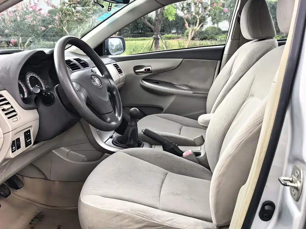 Toyota Corolla — миниатюра 4
