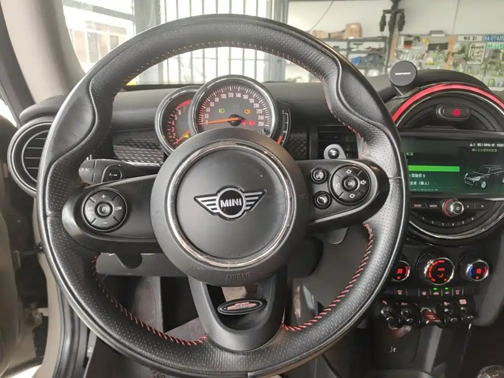 MINI Mini — миниатюра 11