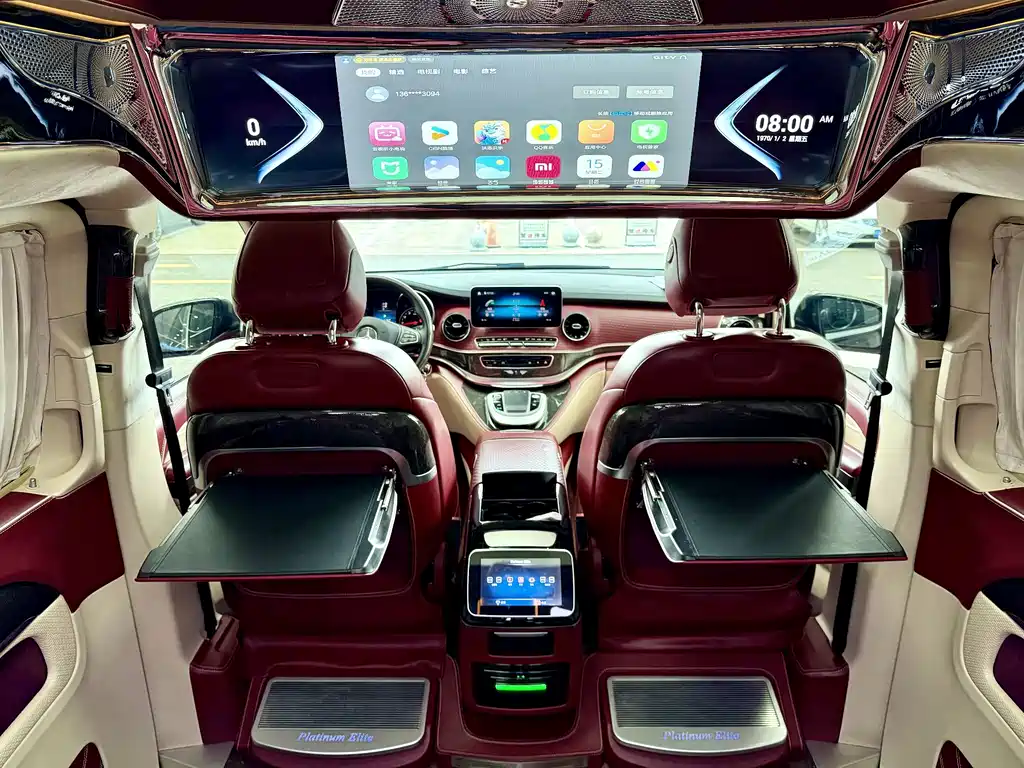 Mercedes-Benz V-Class — миниатюра 17