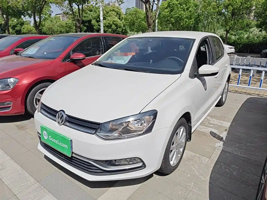 Volkswagen Polo 2015