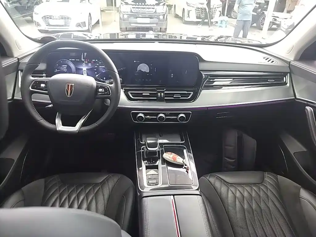 Hongqi HS5 2023 2.0T Pro
