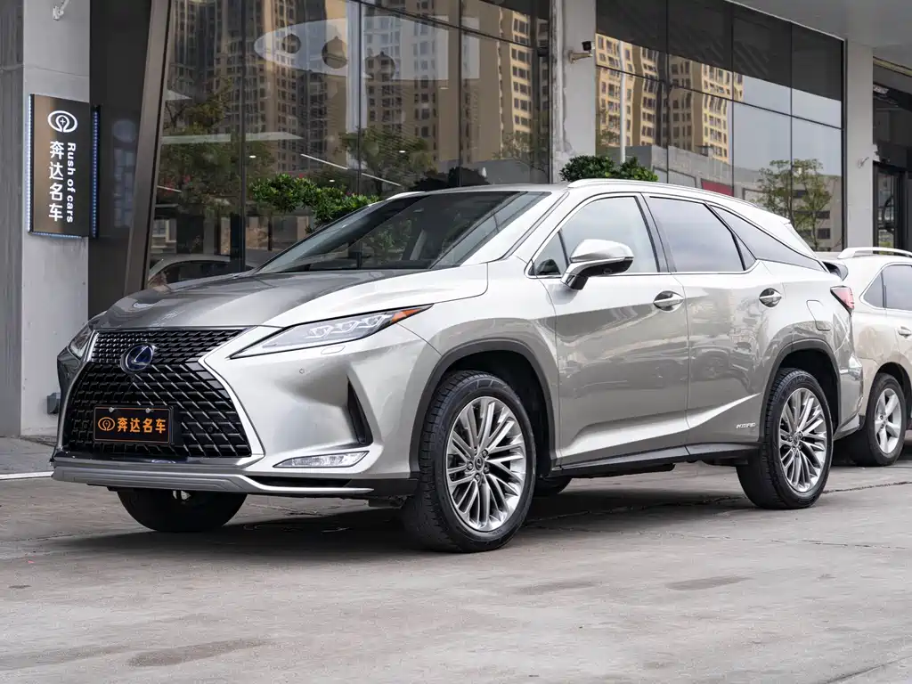 Lexus RX 2021