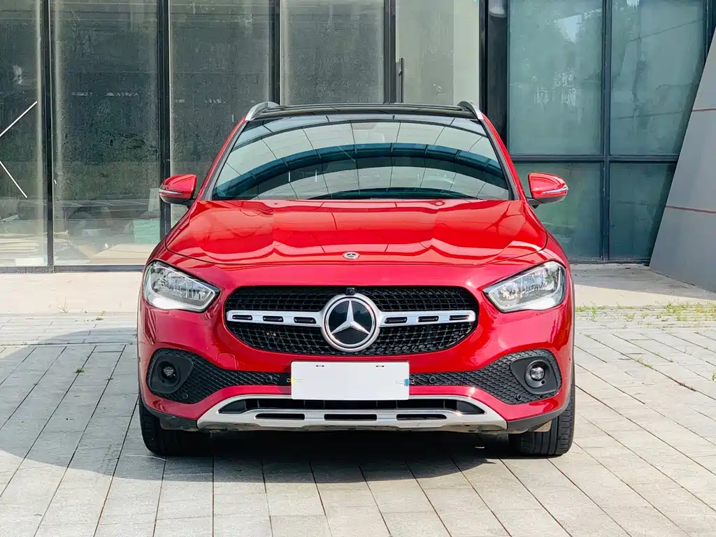 Mercedes-Benz GLA — миниатюра 2