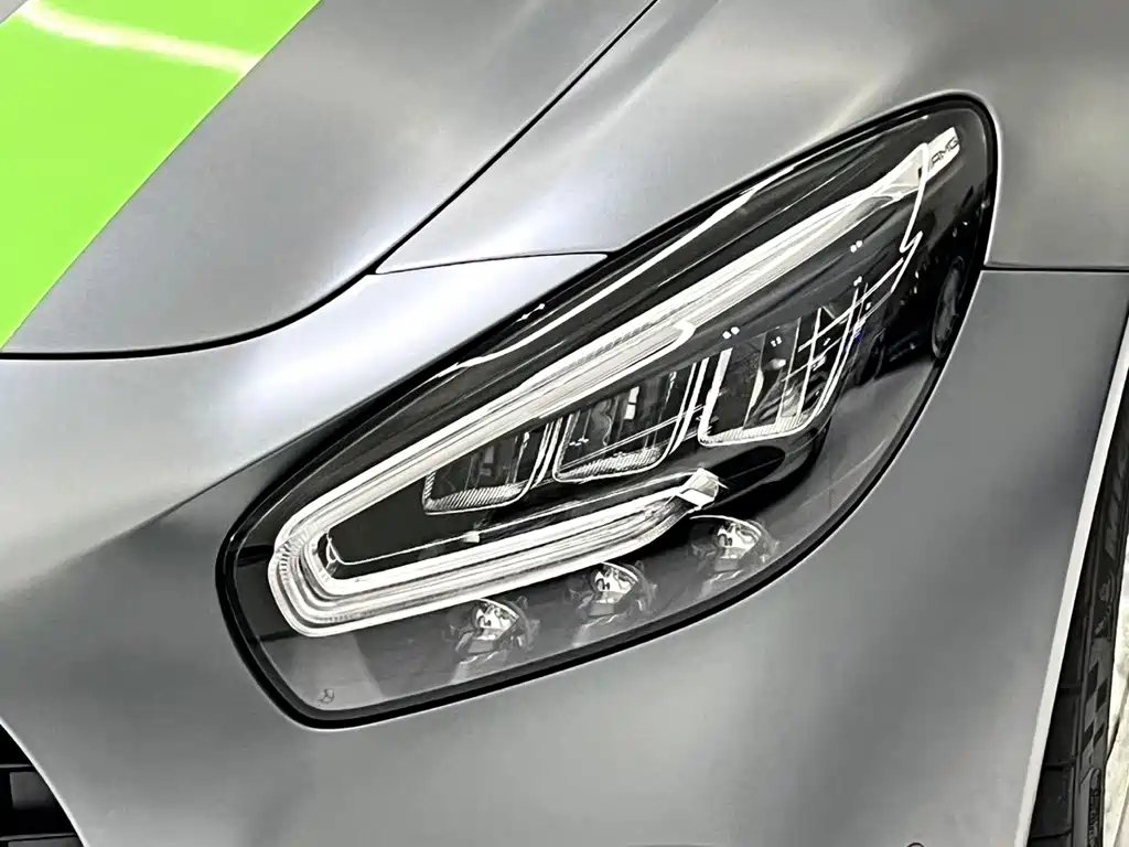 Mercedes-Benz AMG GT — миниатюра 11