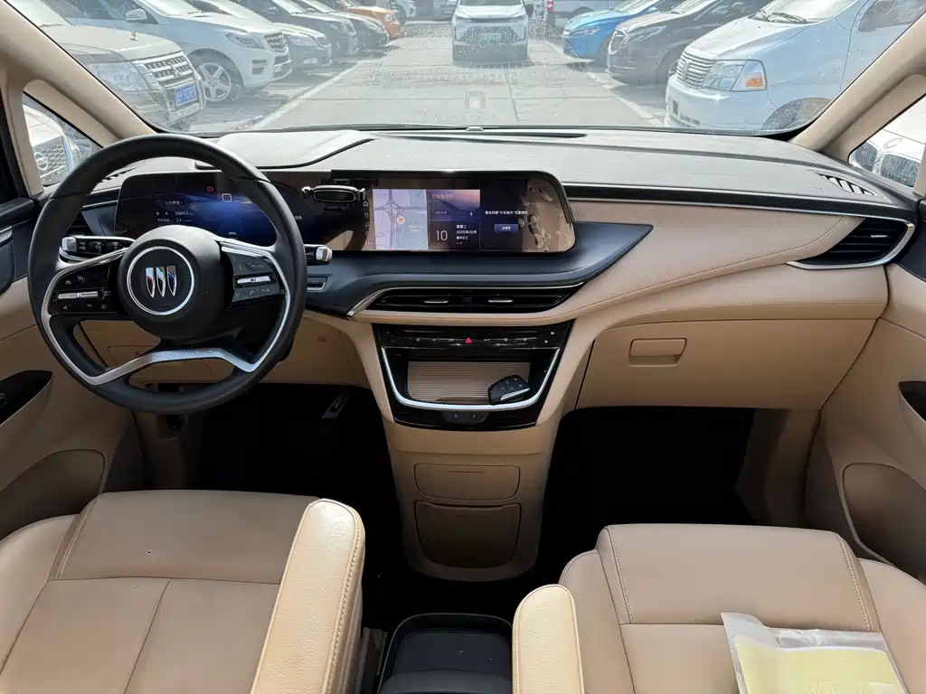 BUICK GL8 NEW ENERGY