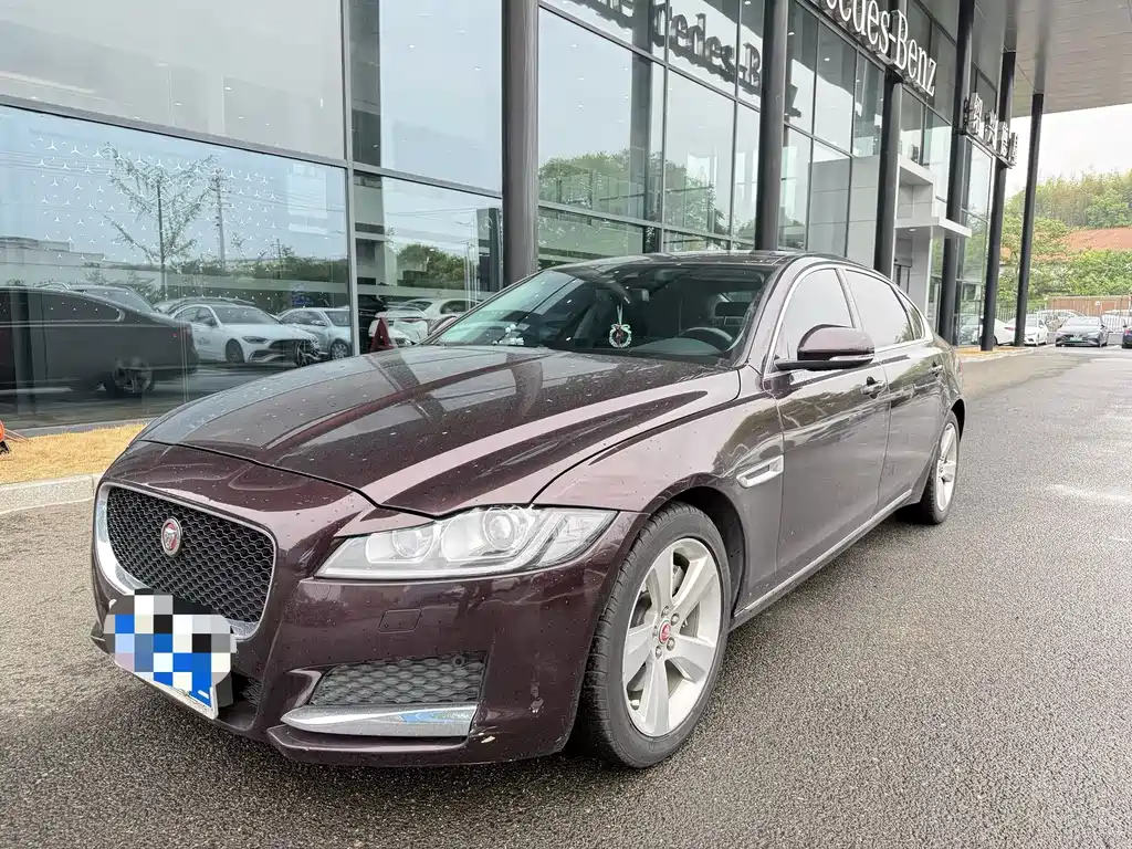Jaguar XFL 2020