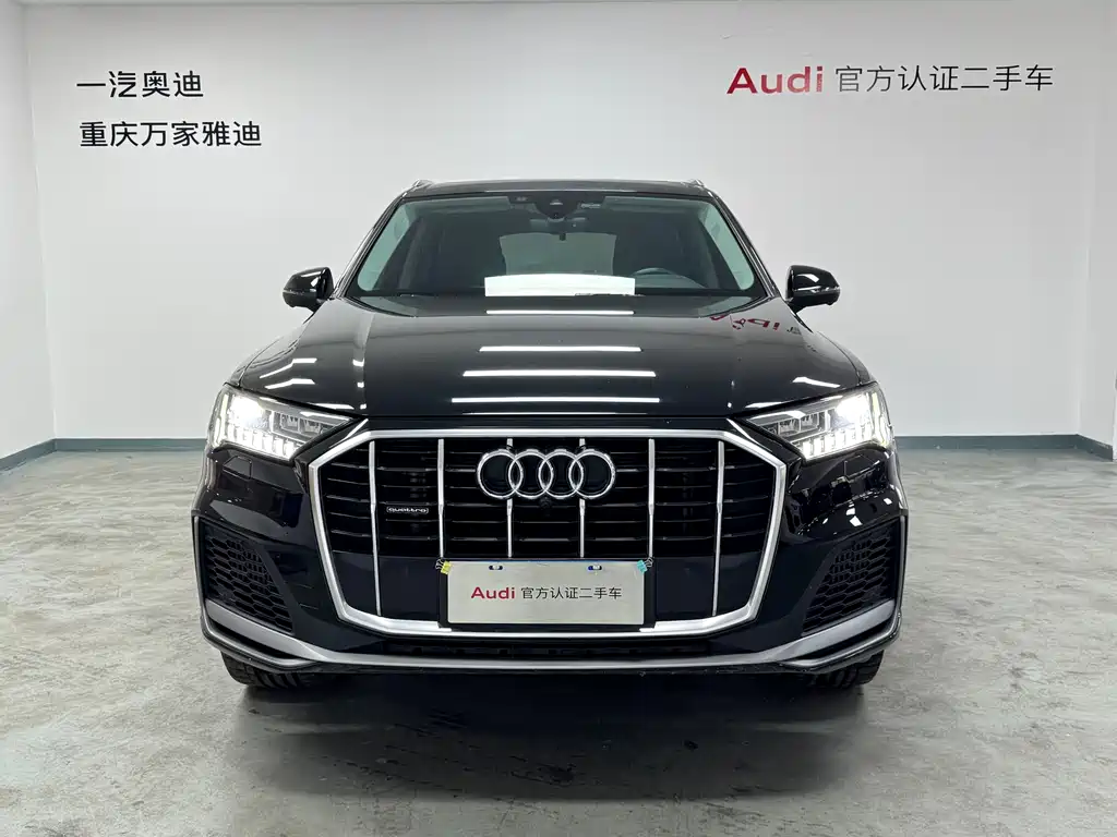 Audi Q7 2023 55 TFSI quattro S line Sport