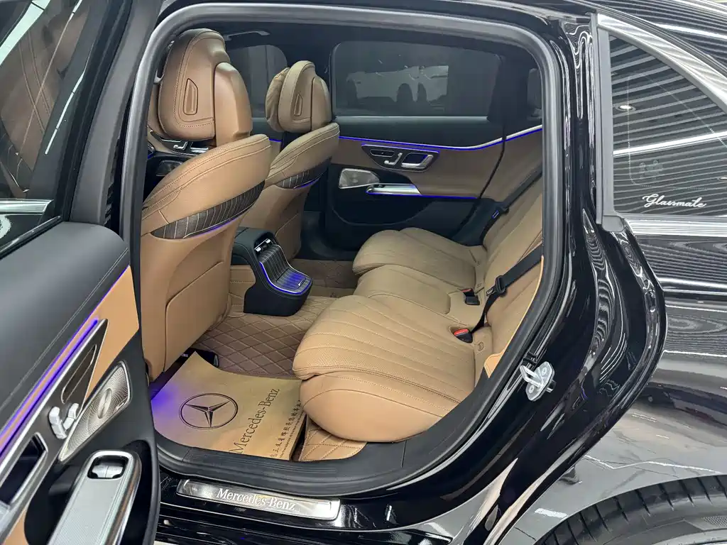 Mercedes-Benz E-Class E 2024 E 300 L Luxury