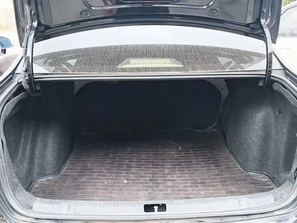 Volkswagen Lavida — миниатюра 19