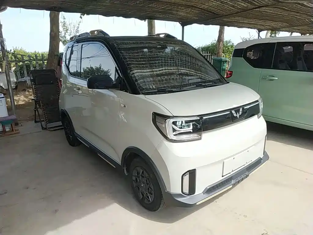 Wuling MINIEV — миниатюра 4