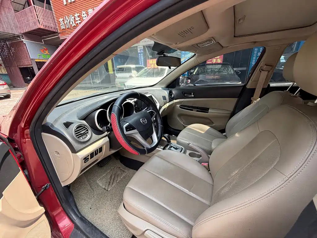 Changan Eado — миниатюра 7