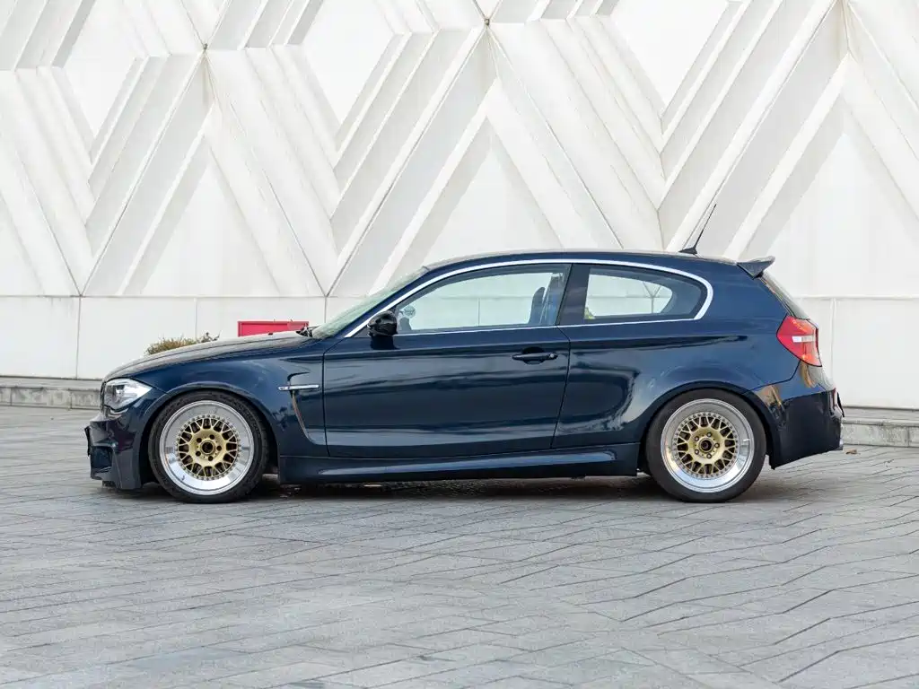 BMW 1 Series (Import) — миниатюра 7