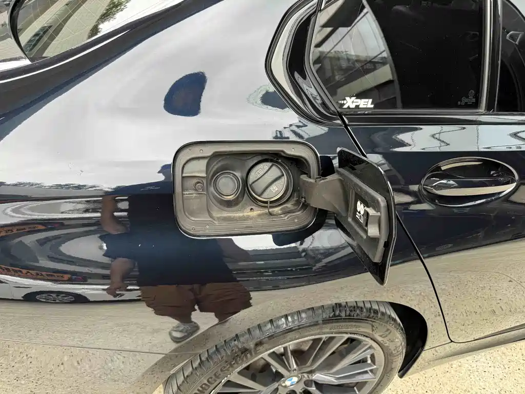 BMW 3 Series — миниатюра 46