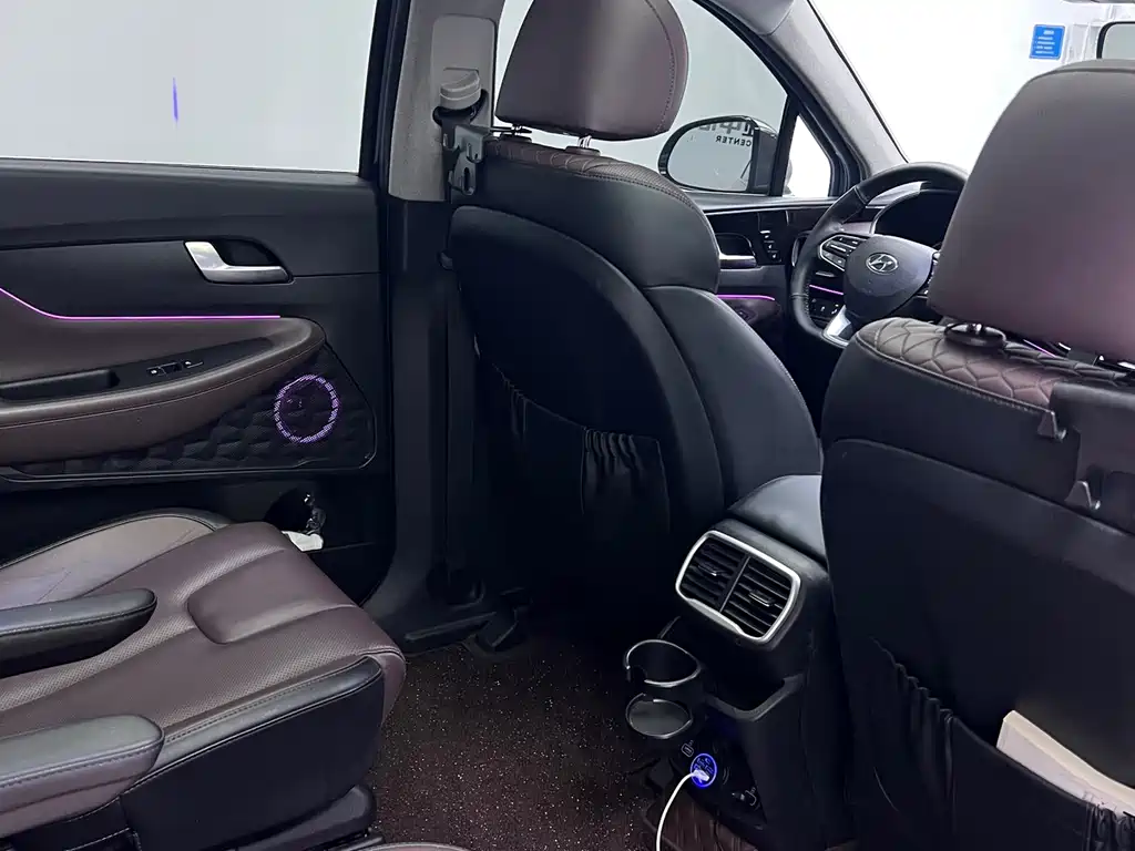 Hyundai Santa Fe — миниатюра 7