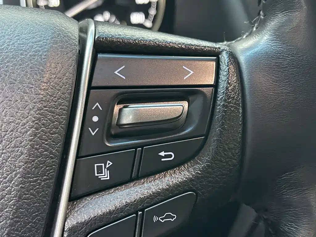 Toyota Vellfire 2021 2.5L HV Luxury