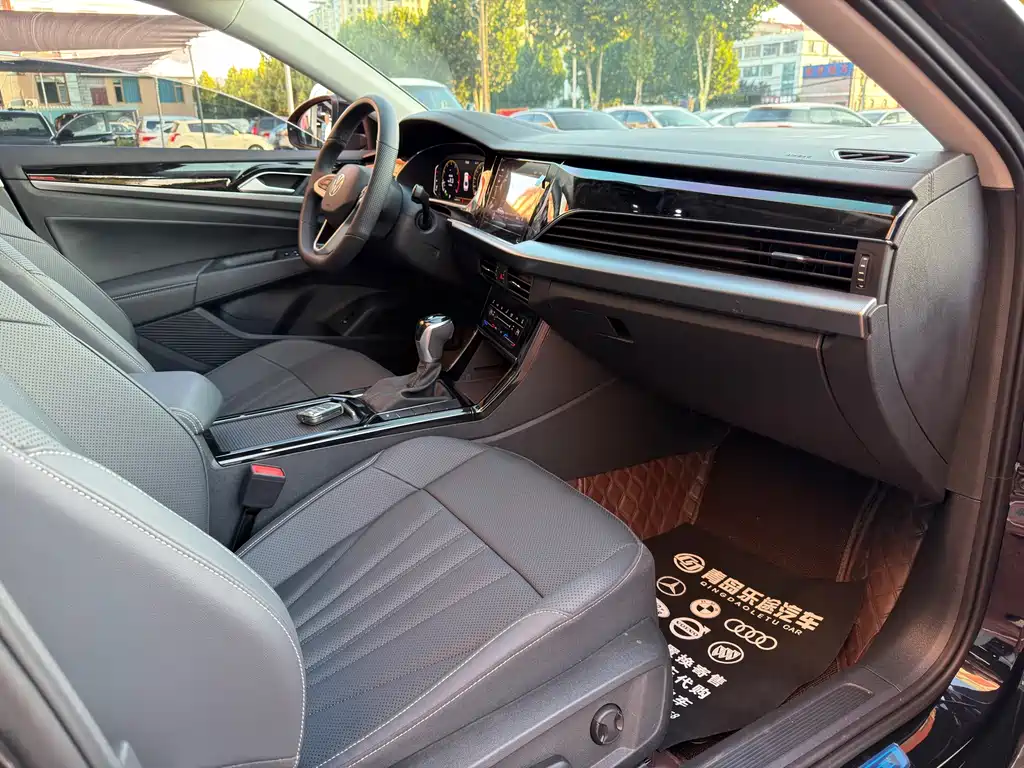Volkswagen Passat — миниатюра 14