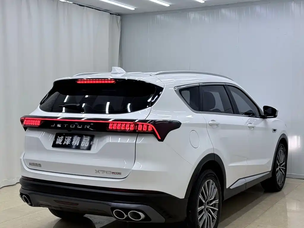 JETOUR X70 PLUS 2023 1.5T DCT PRO 5 мест