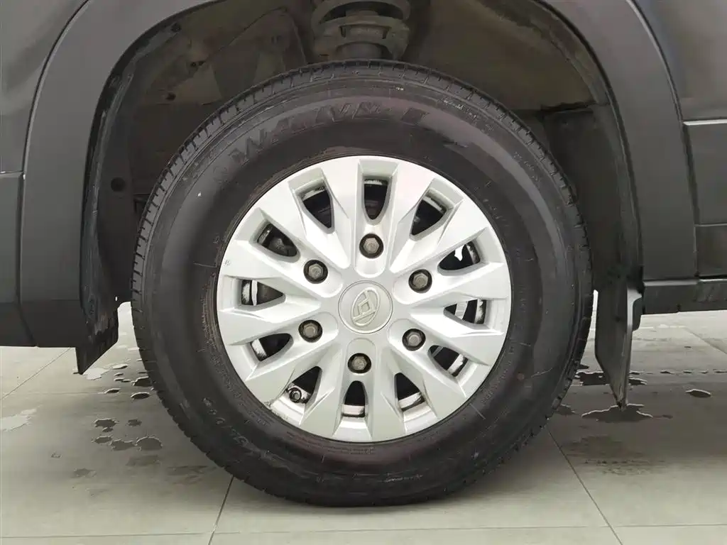 SAIC MAXUS XINTU V90