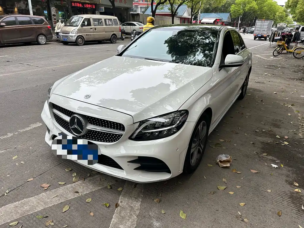 Mercedes-Benz C-Class 2019