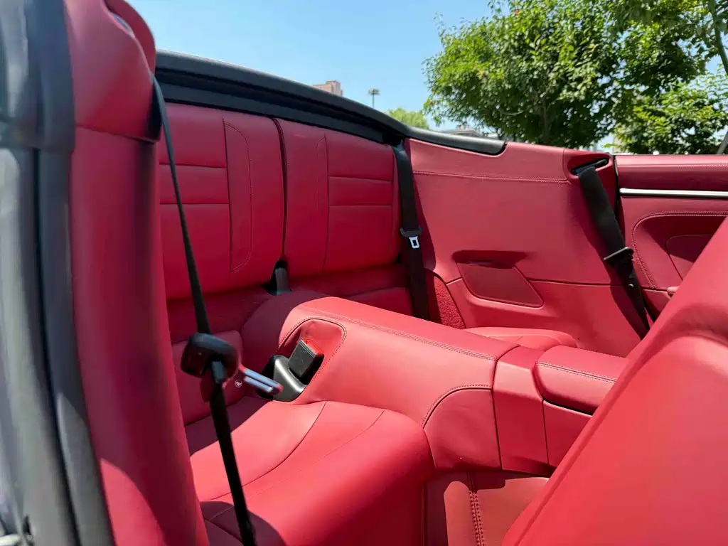 Porsche 911 2023 Carrera Cabriolet 3.0T