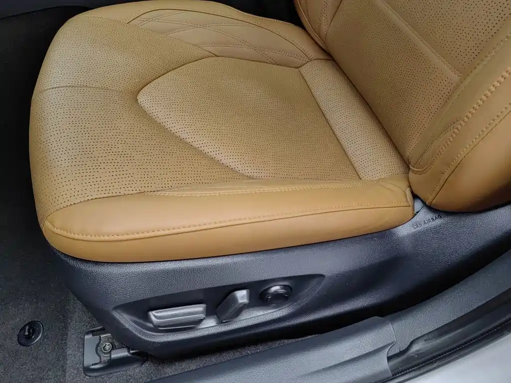 Toyota Avalon — миниатюра 20