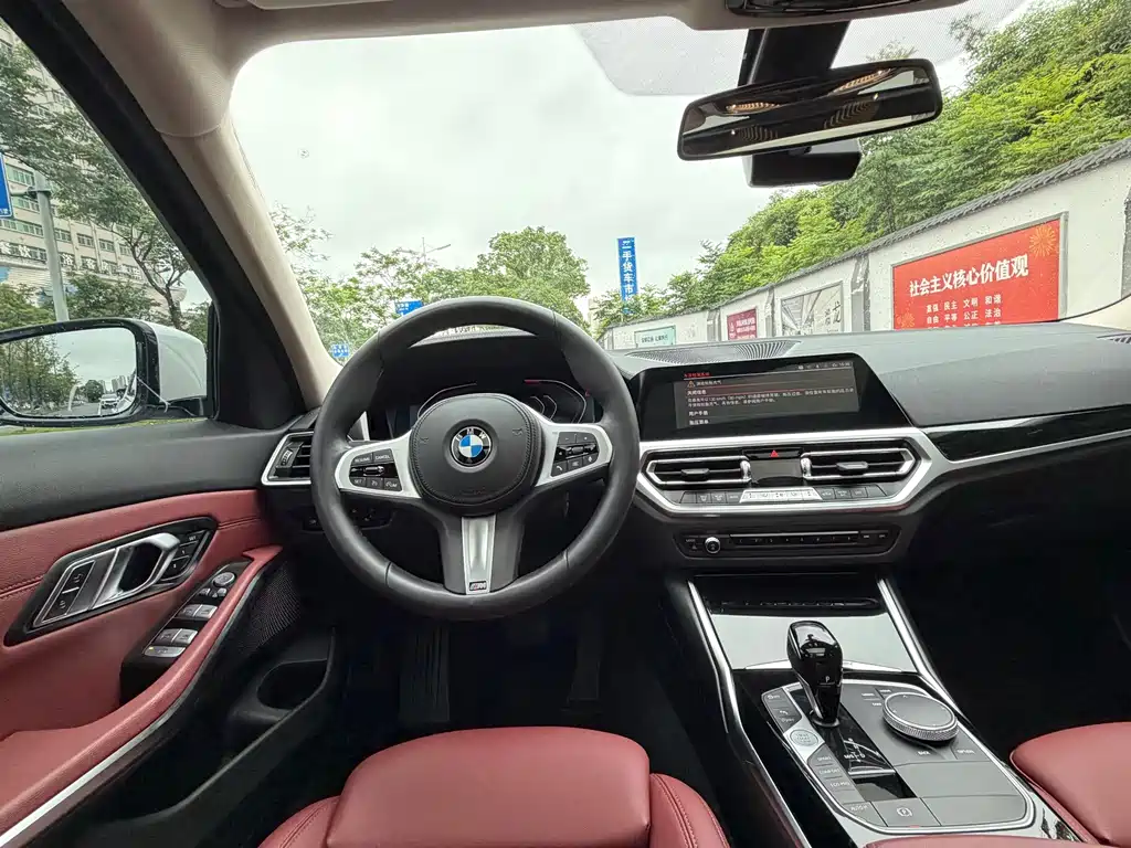 BMW 3 Series — миниатюра 14