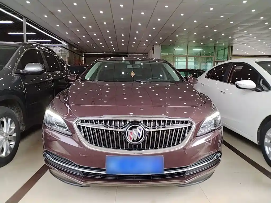 Buick LaCrosse — миниатюра 3