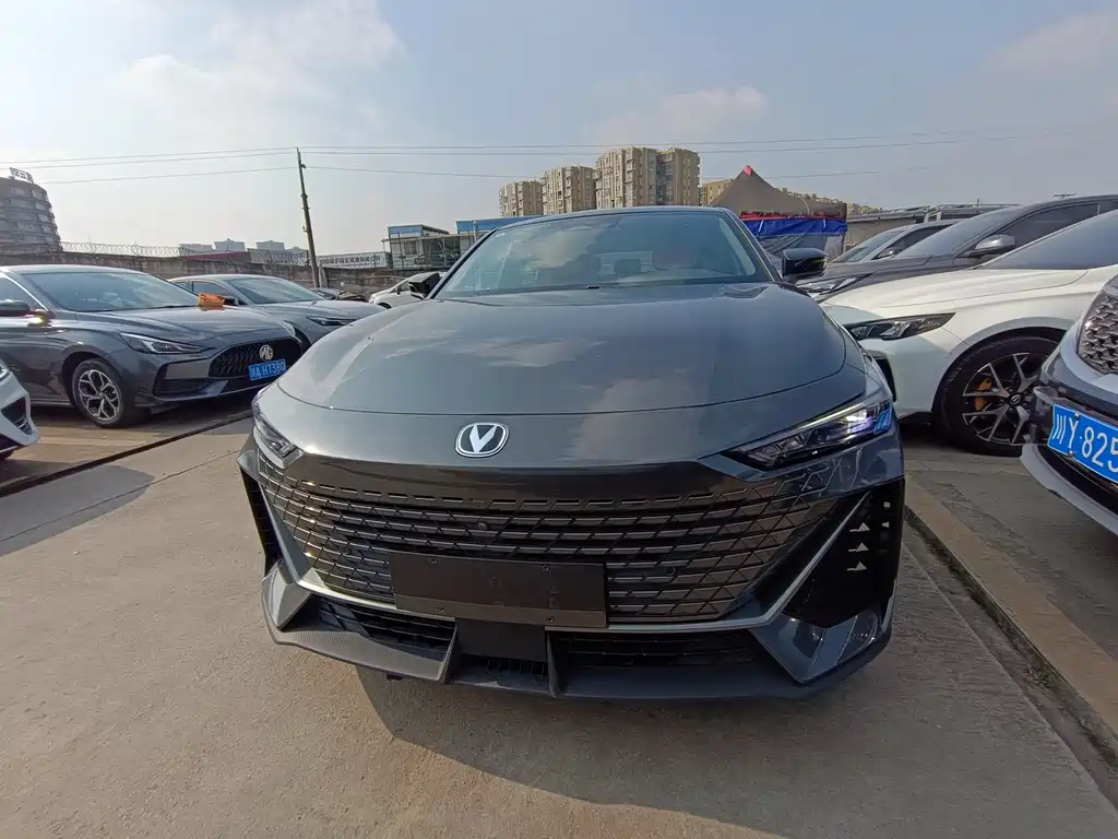 Changan UNI-V — миниатюра 2