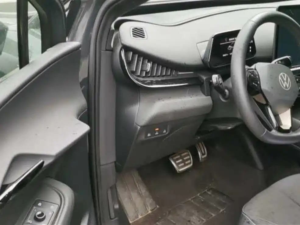 Volkswagen 06 2025 Pro
