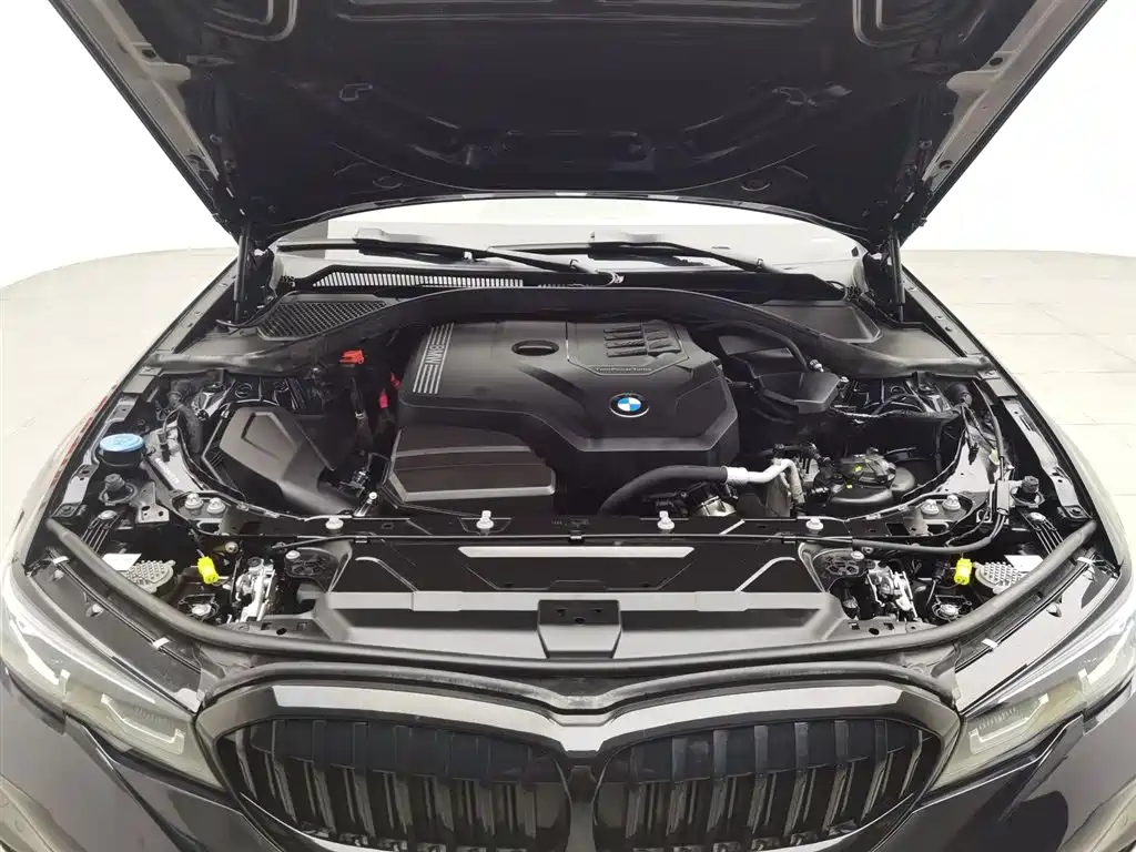 BMW 3 Series 3 2022 325i M Sport