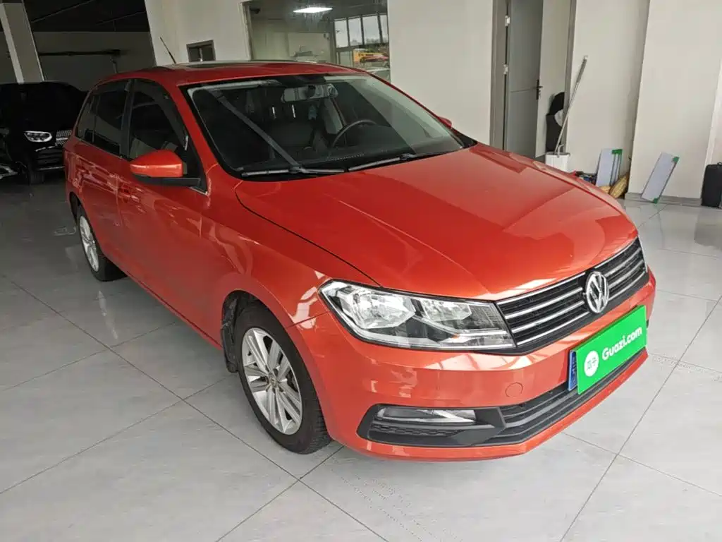 Volkswagen Santana — миниатюра 4