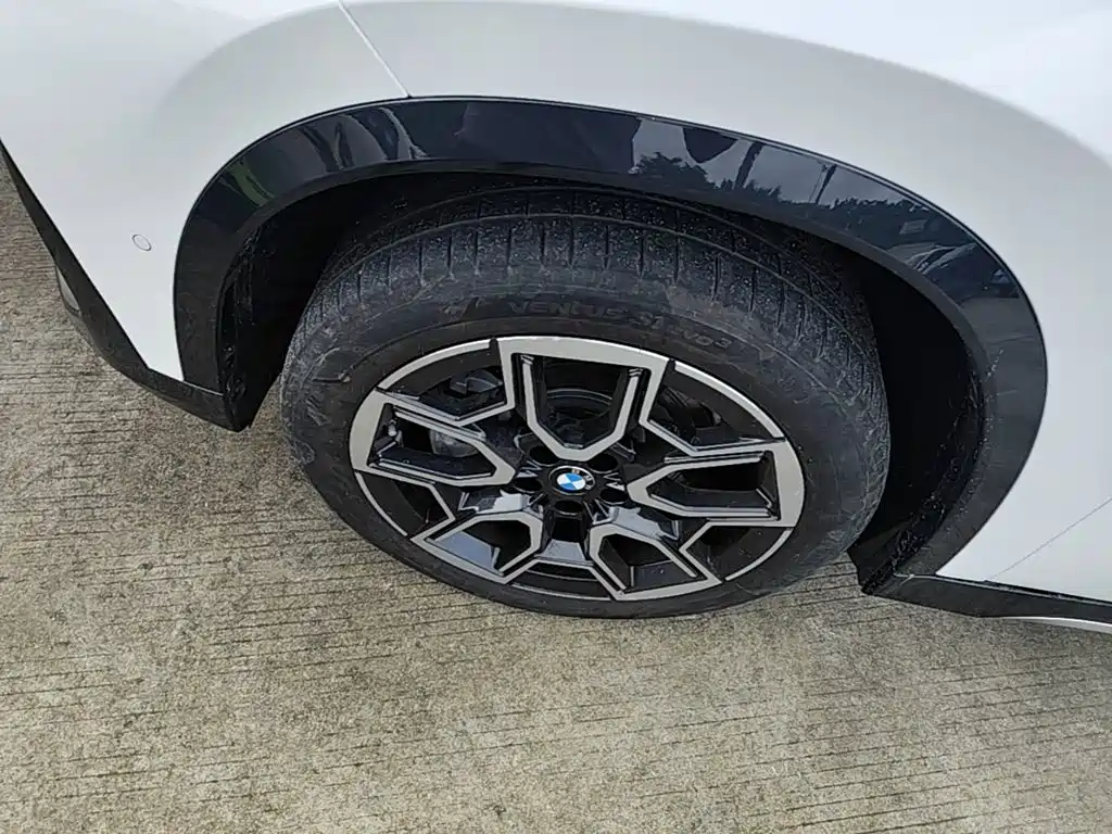 BMW X1 — миниатюра 25