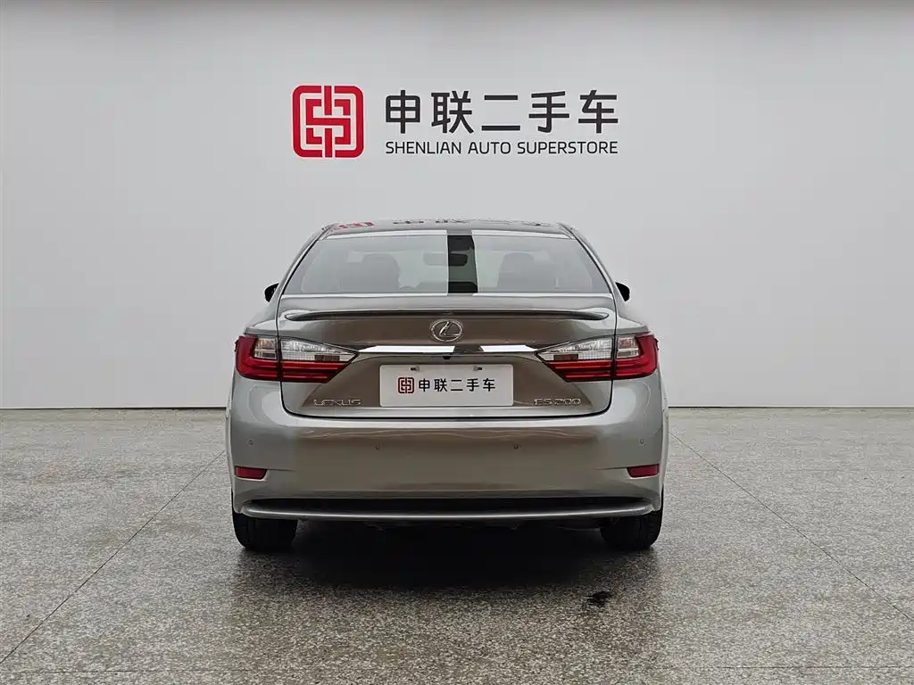 Lexus ES 2015 200 Elite