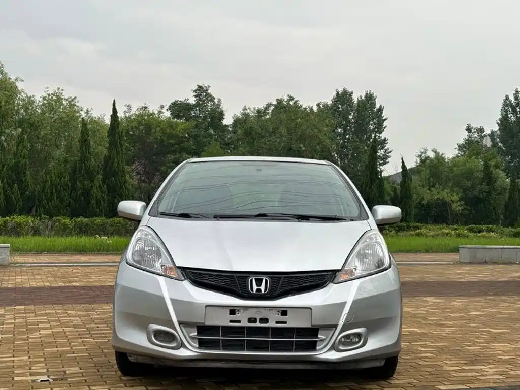 Honda Fit — миниатюра 2