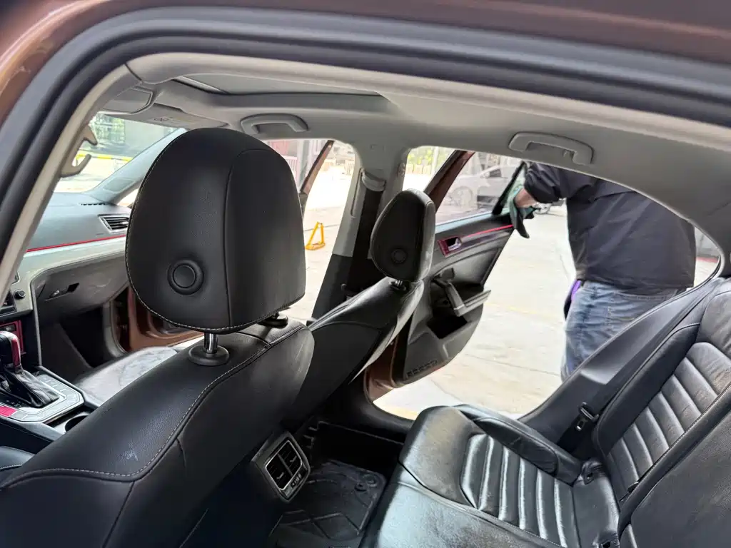 Volkswagen Lamando — миниатюра 12
