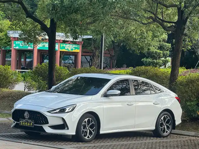 2021 MG 5