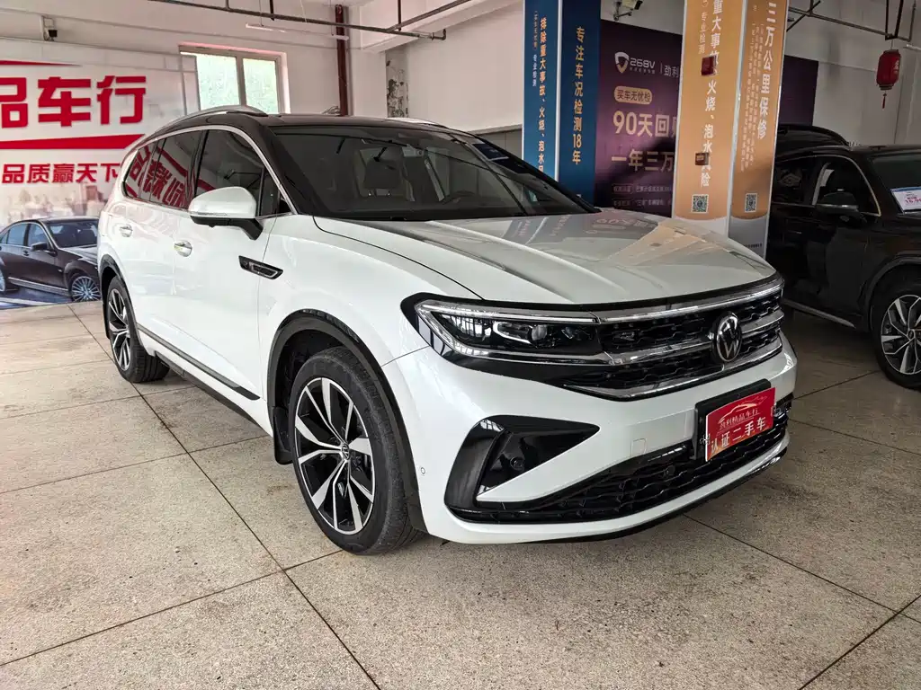 Volkswagen Talagon 380TSI 4WD R-Line Explore Realm Edition 6 seats, фото 2