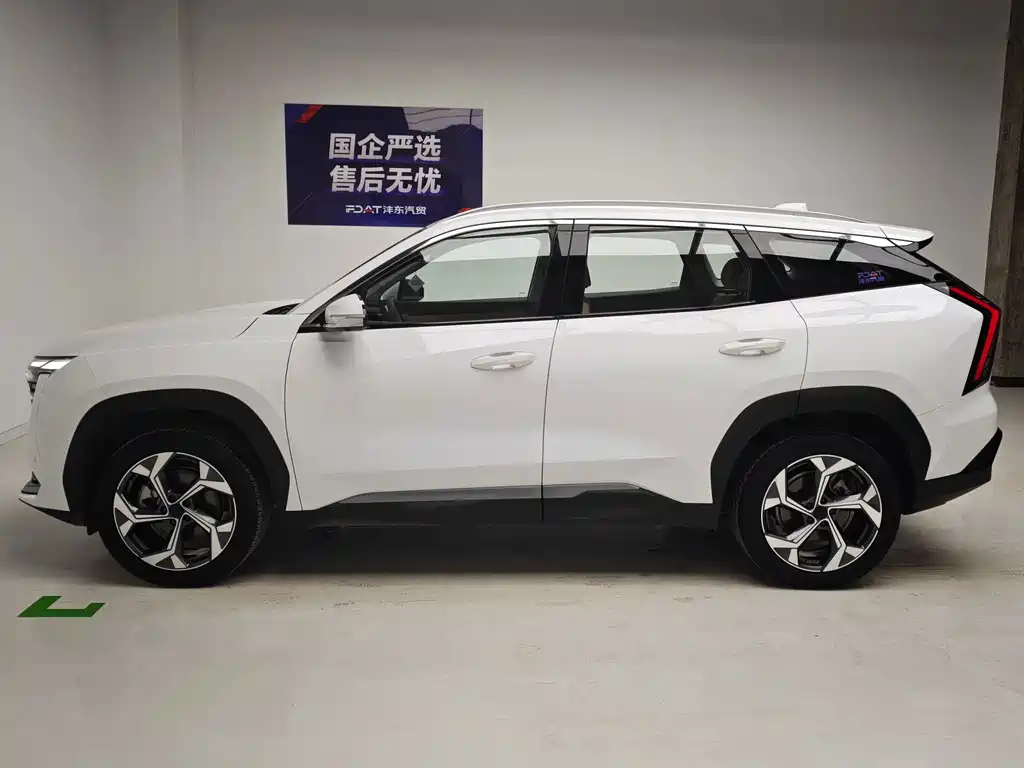Geely Boyue L — миниатюра 9