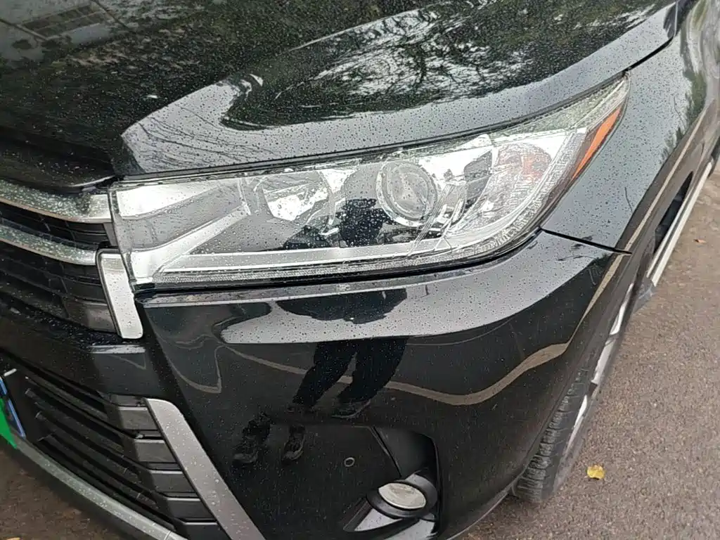 Toyota Highlander — миниатюра 24