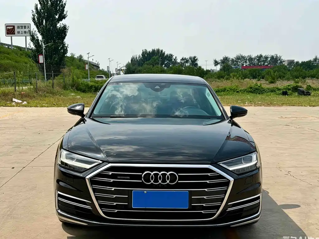 Audi A8 — миниатюра 2