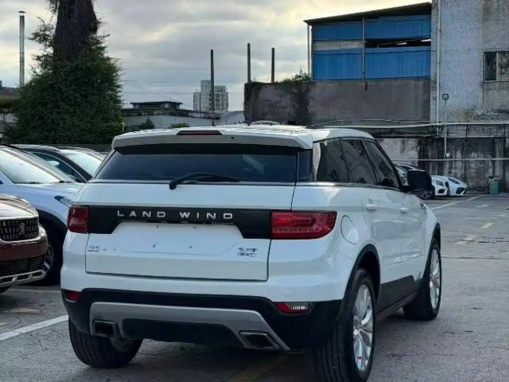 Landwind Landwind X7 — миниатюра 9