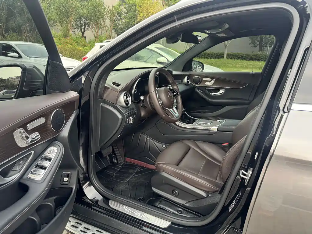 Mercedes-Benz GLC — миниатюра 4