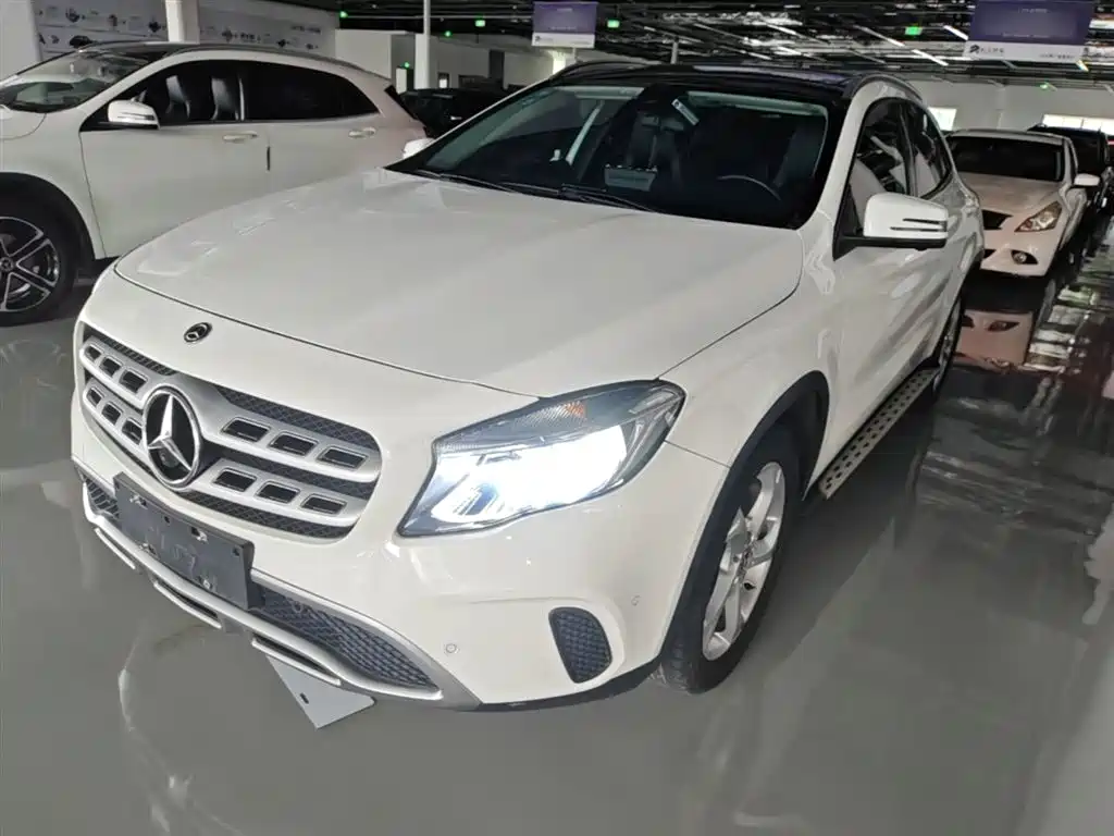 Mercedes-Benz GLA 2019