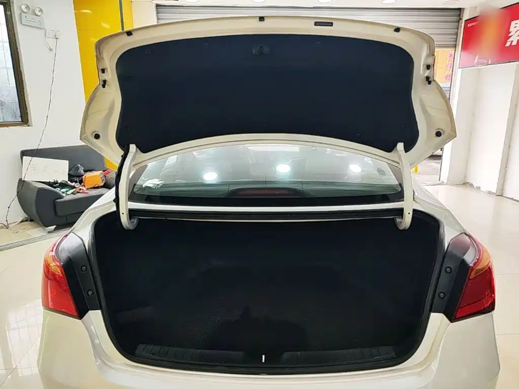 Hyundai Mistra — миниатюра 19