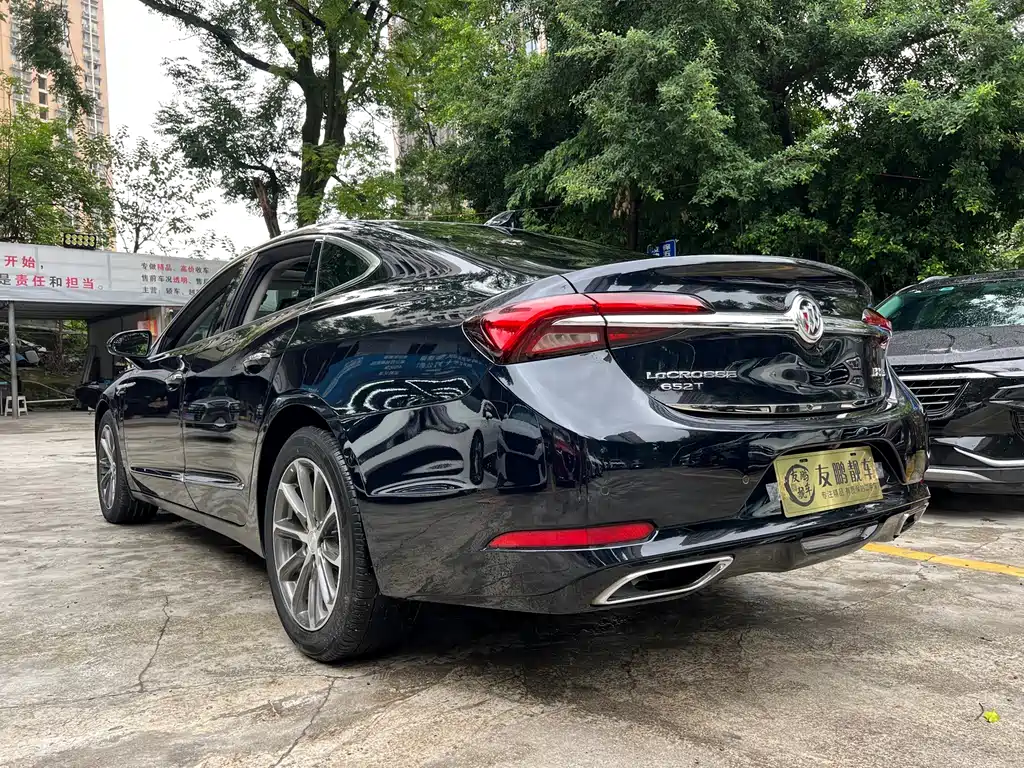 Buick LaCrosse — миниатюра 15